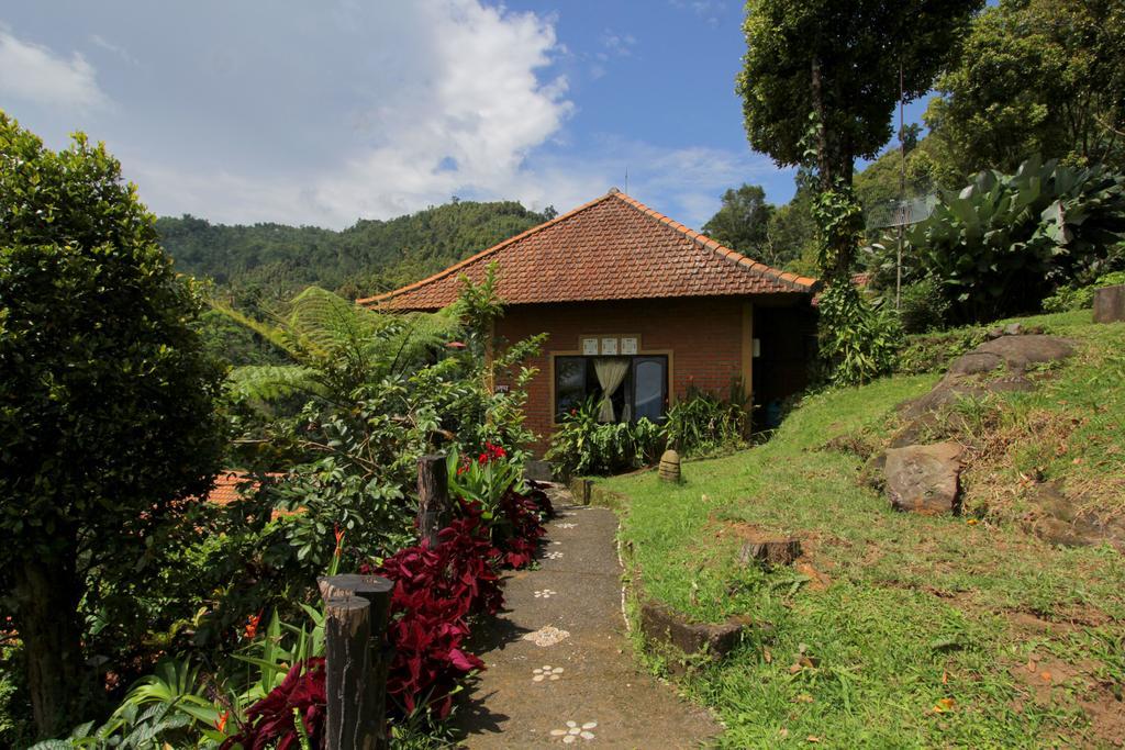 Melanting Cottages มุนดุก ภายนอก รูปภาพ